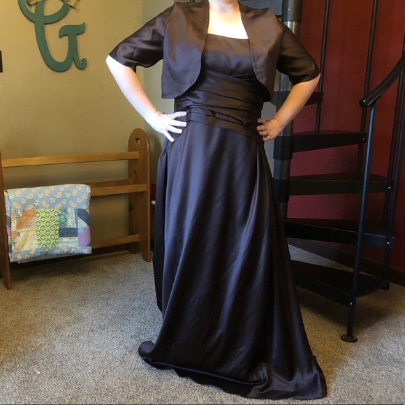 Mori Lee Dresses & Skirts - Elegant Formal Evening Gown / Prom / Bridesmaid